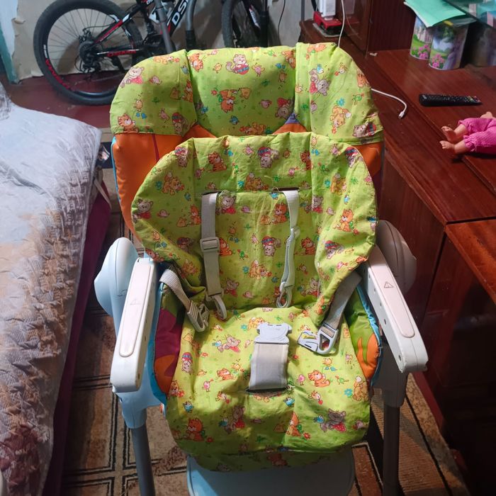 Стульчик для кормления