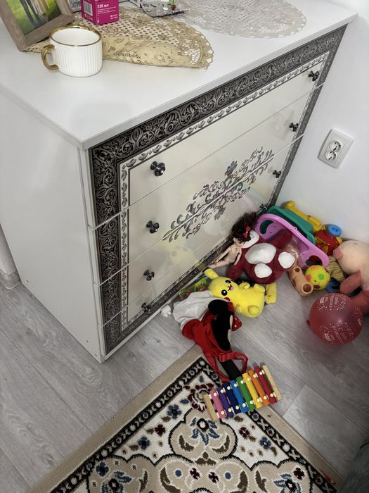 Спальный гарнитур