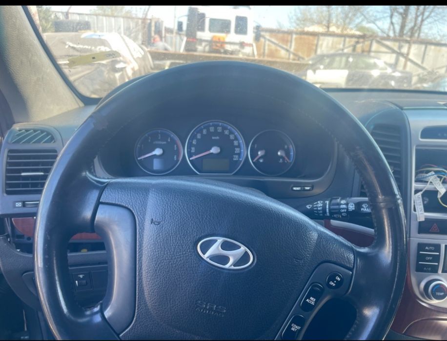 Hyundai Santa Fe na chasti хюндай санта фе на части