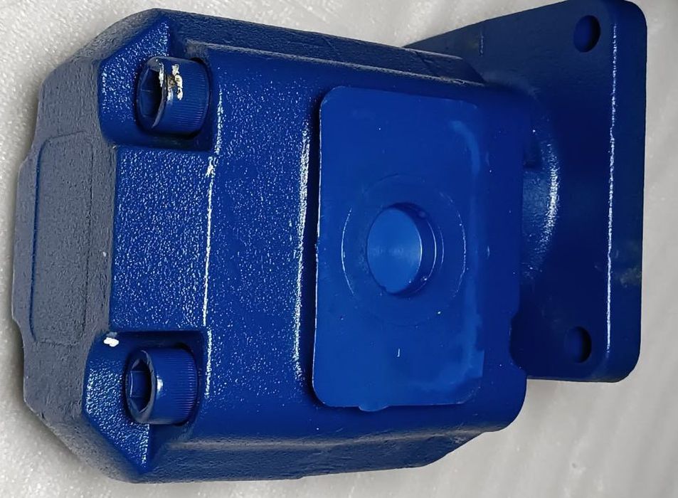 Насос гидравлический XCMG CBGj2100
XCMG LW300F, LW321F, ZL30, ZL30F, L