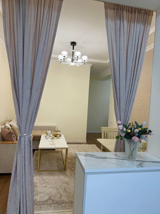 на: Кадышева  Яшнабадский район Ор.р: ул. Иззат