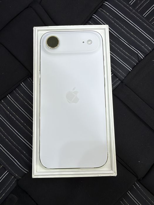 Продам Apple iPhone Air 256 Silver EAC!