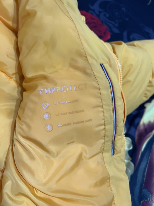 Geacă Tommy Hilfiger Galbenă – Mărimea L