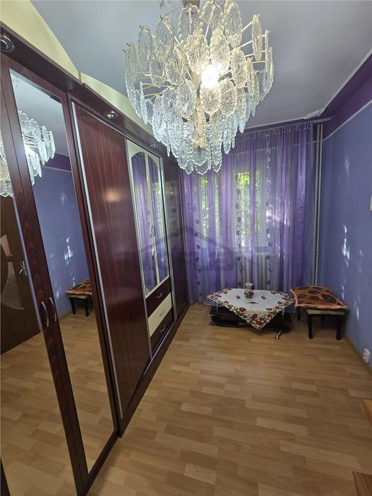Apartament de vânzare