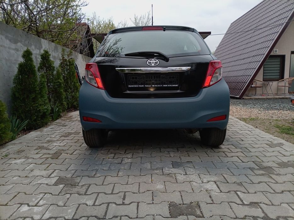 Toyota Yaris 2012  1.0 benzina euro 5