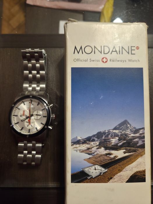 Швейцарски часовник MONDAINE