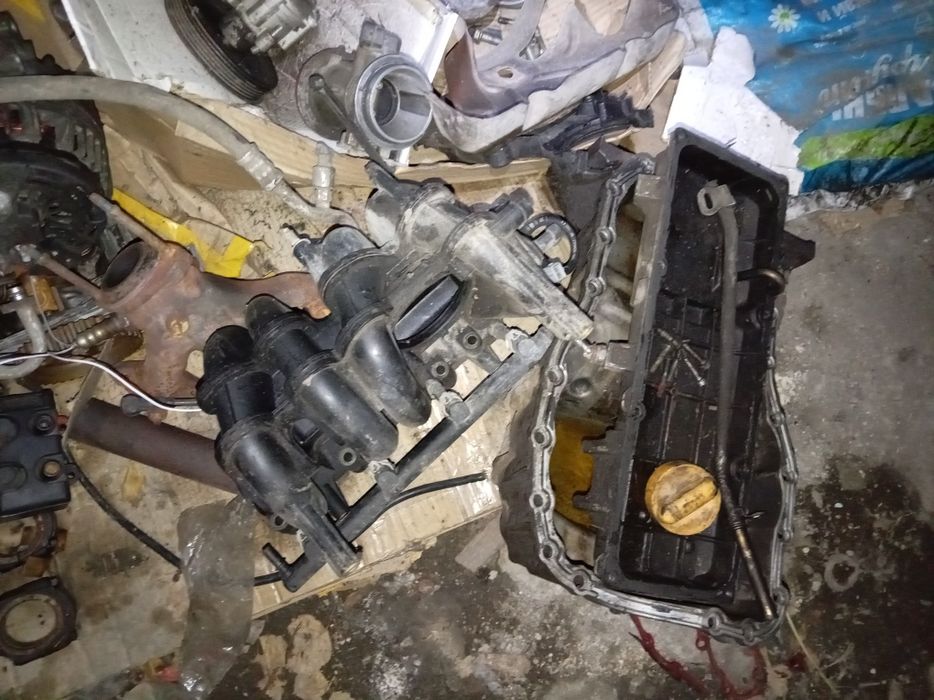 В разборе двс К7м, навесное