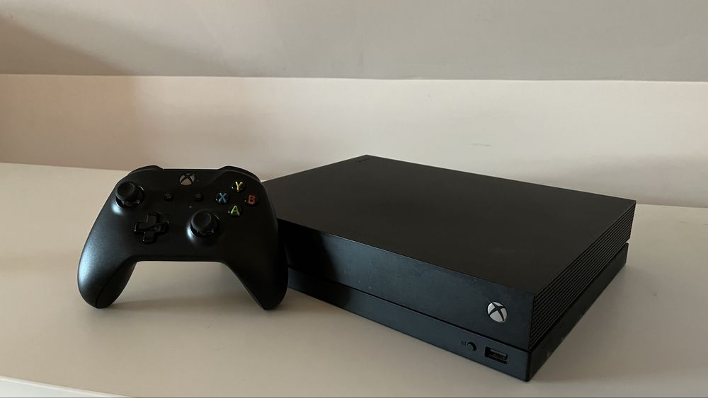 Consola XBOX One X - 1TB