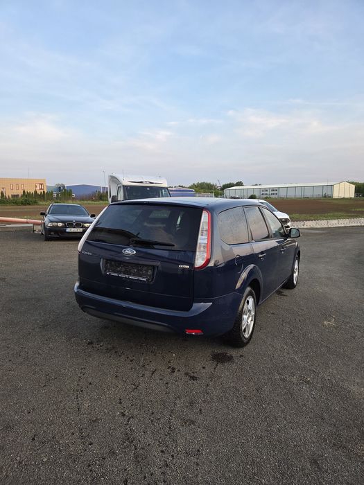 FORD Focus 2010 — imagine 4