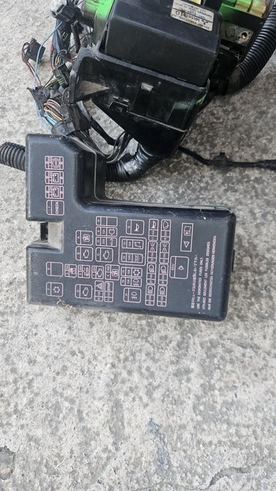 Кутия с бушони Mitsubishi PAJERO PININ 2.0GDI+Ecu Modul