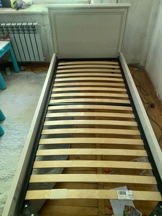 продажи кровать б/у 220*97