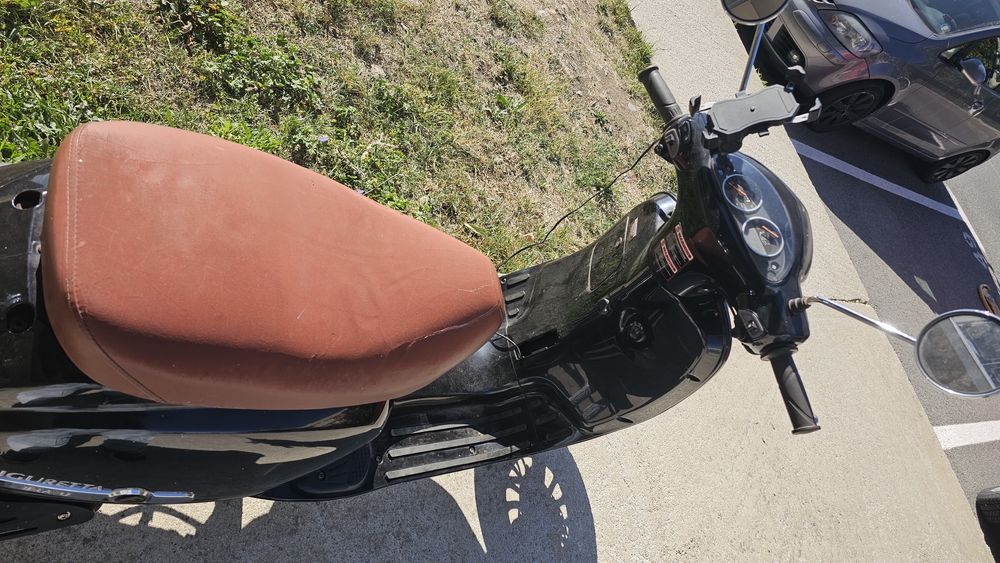 Scuter Figuretta bravo 50cc