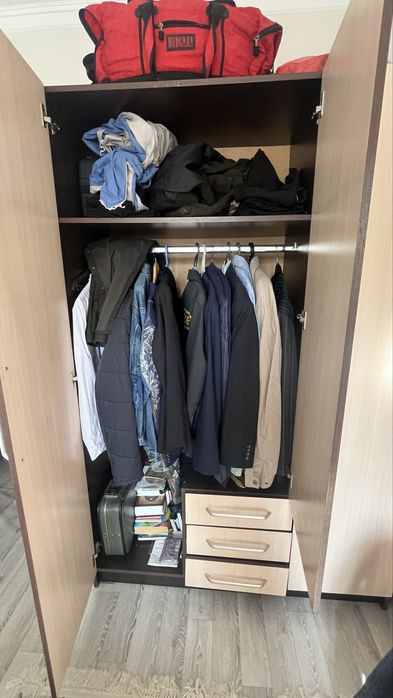Продется б/к шкаф