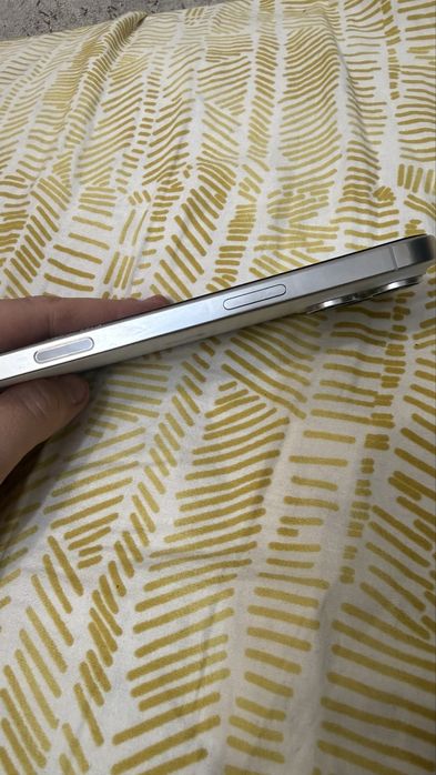 Продам 16 pro max