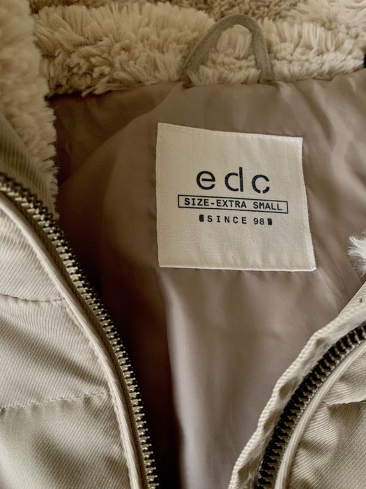 Geacă/palton cu puf si pene, Esprit