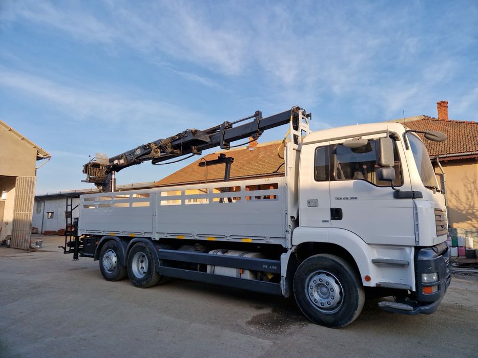 Vand camion cu macara MAN
