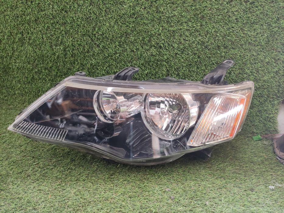 Фары mitsubishi outlander