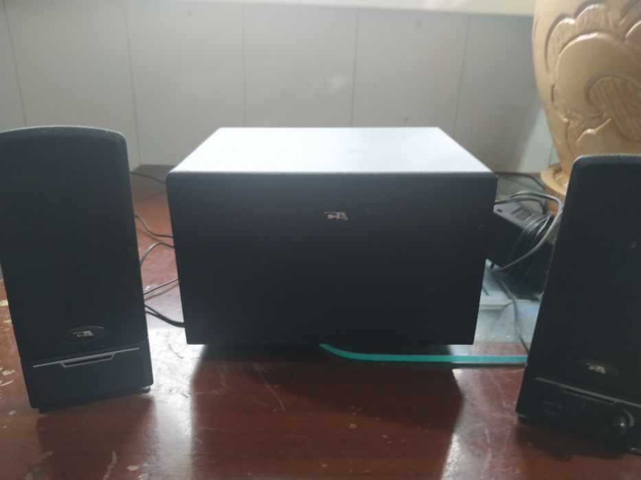 Cyber Acoustics CA-3001WB 2.1 Speaker System with Subwoofer