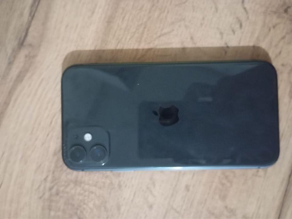 Айфон 11 в идеальном состоянии