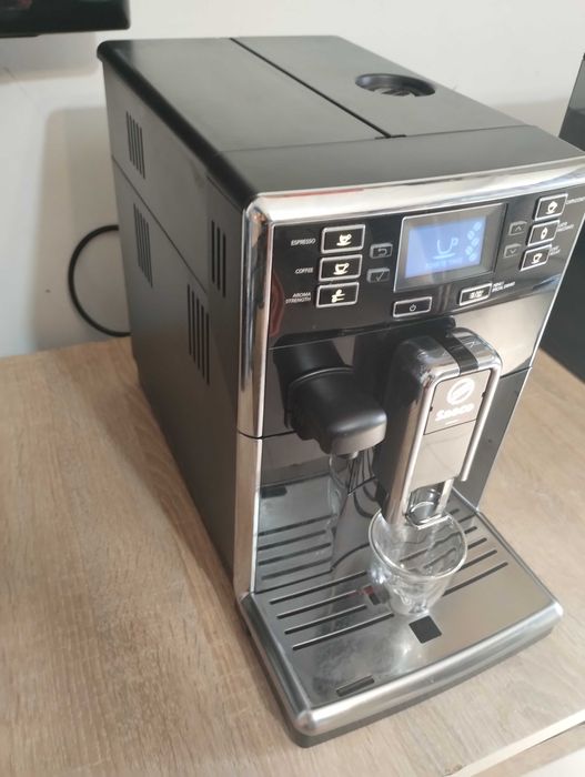 Espressor cafea automat Saeco PicoBaristo SM5460/10