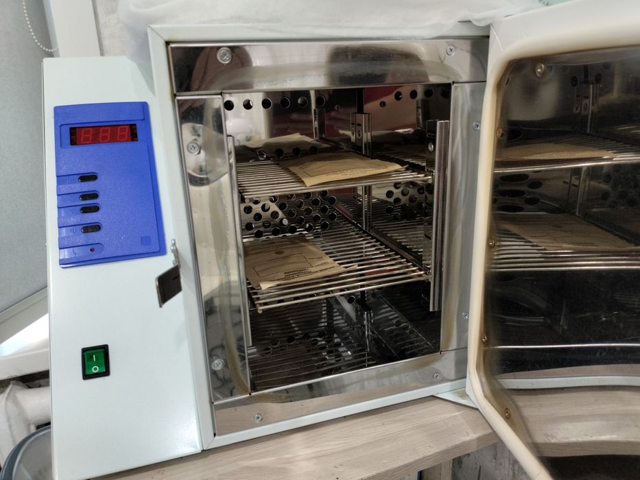 Сухожаровый шкаф ГП 10