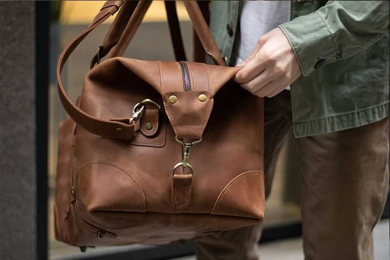 Geantă de călătorie din piele naturală. Duffel Bag. Leather Weekender