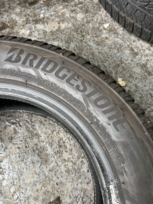 215 60 16 bridgestone iarna 2021