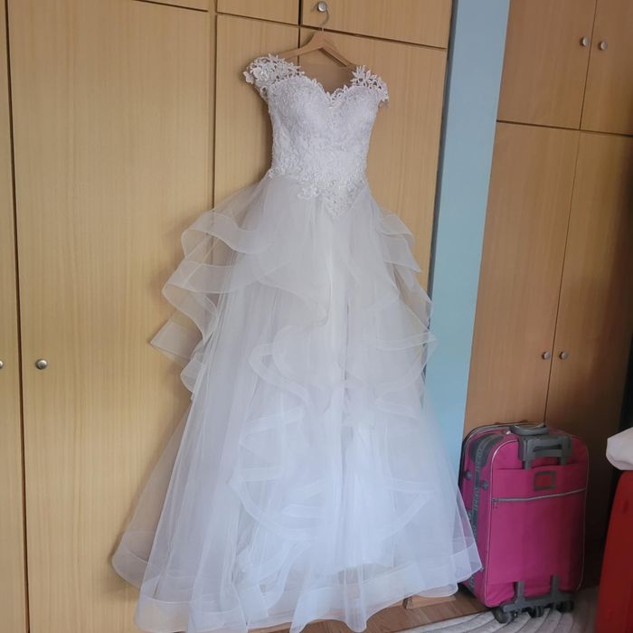 Красива булчинска рокля къща Сияна