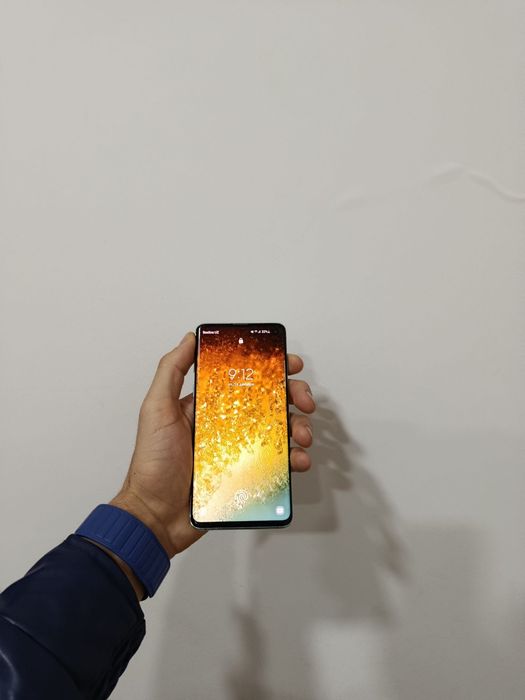 Samsung s10 holati ideal yangide