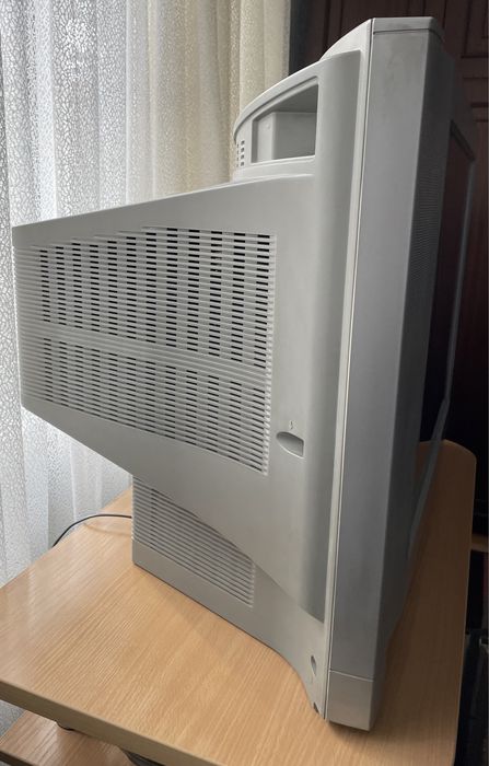 Телевизор JVC