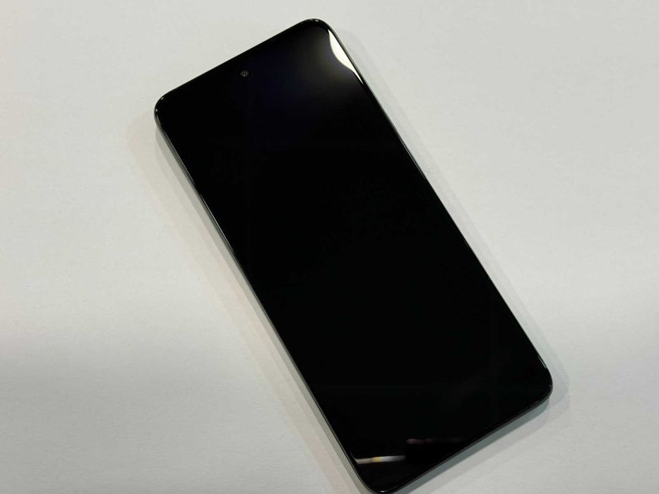 Motorola G35 – 4 GB RAM / 256 GB