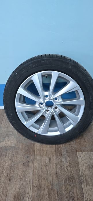 Запаска камри 75 новая