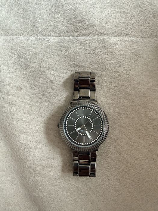 Продам в отличном состоянии часы