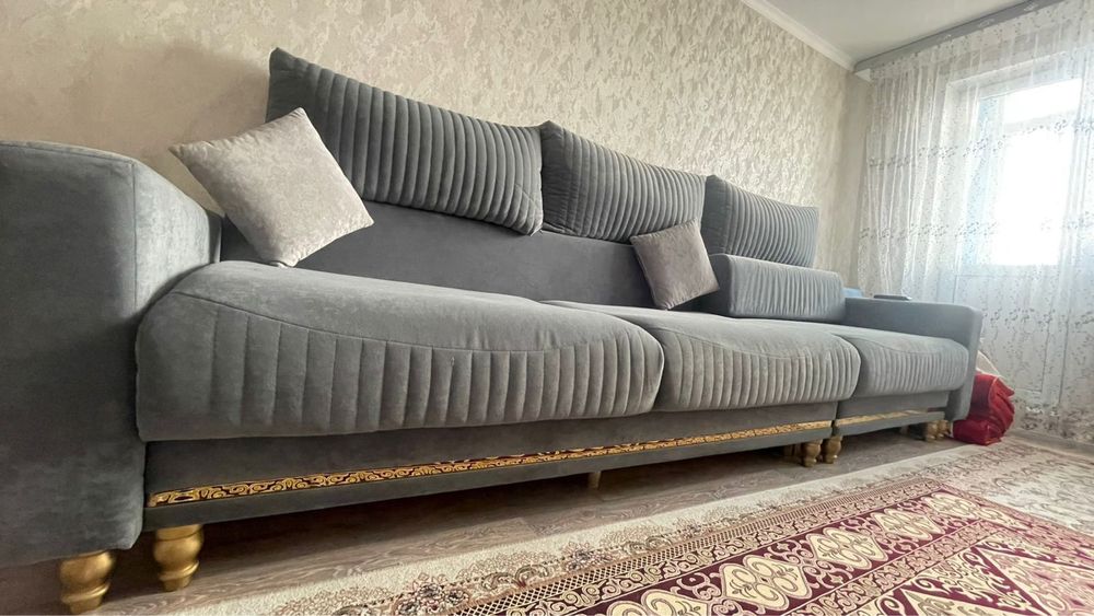 Срочно продам диван!