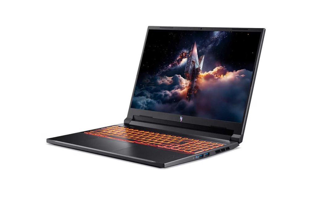 Игровой ноутбук ACER NITRO R5-240/16GB/512GB/8gb RTX 5050 IPS 180Hz