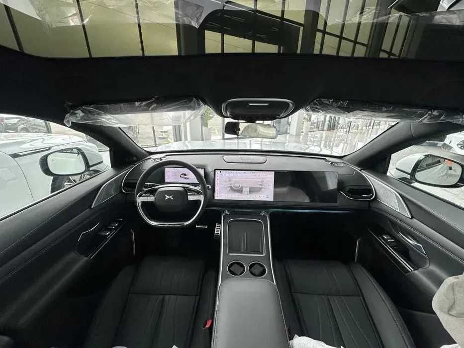 Xpeng P5 Smart, naqd va halol nasiya