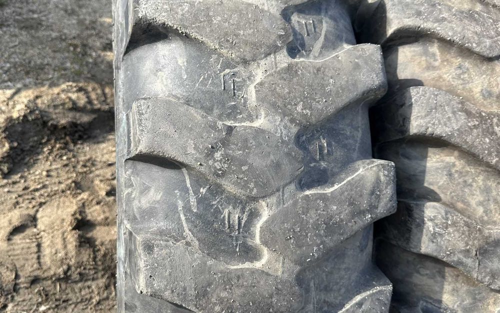 Cauciucuri 12.5 R20 Mitas