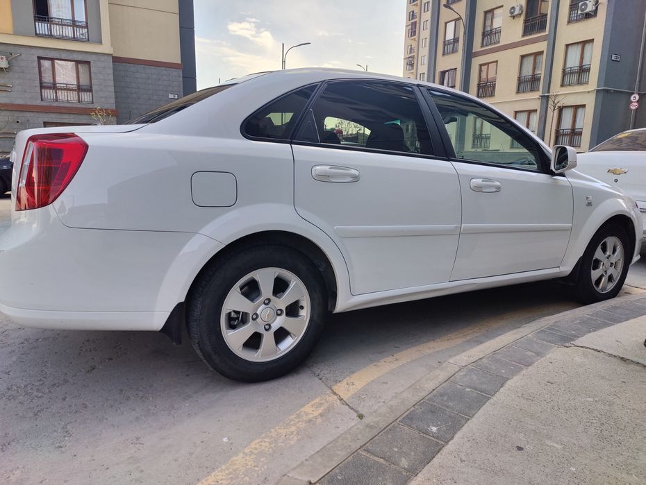 Chevrolet Lacetti 2023 | 24 salondan chiqqan 38000km