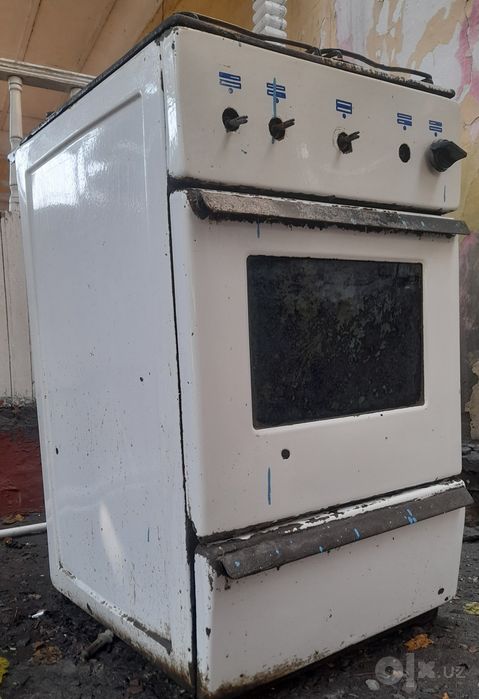 Gaz Plita sotiladi.