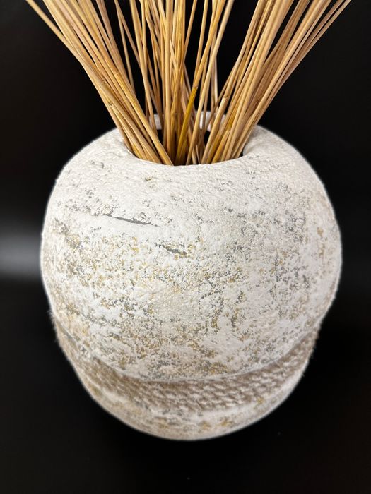 Продам дизайнерскую вазу