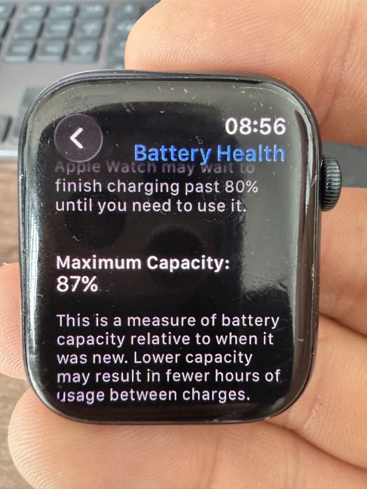 Apple Watch Series 8, 45mm, 87% battery health, full box