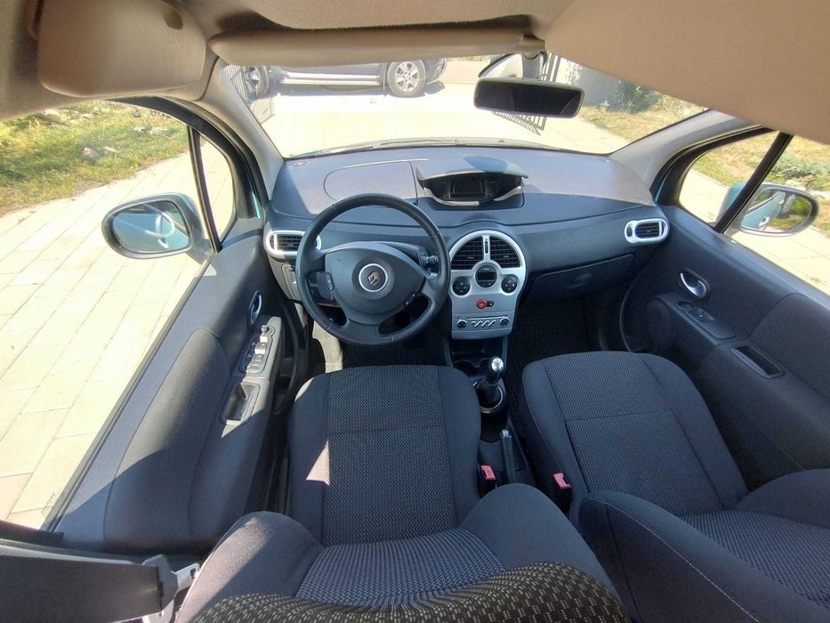 Vând Renault Grand Modus