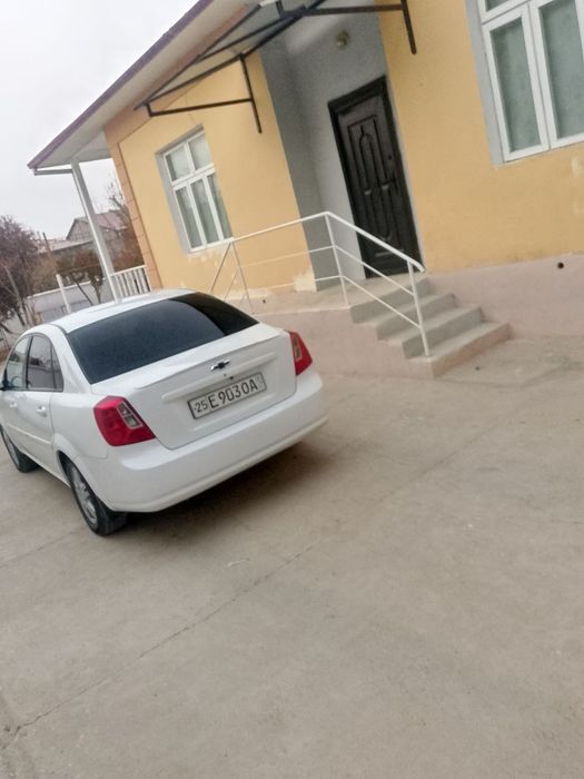 Laseti 2 pazitsiya sotiladi