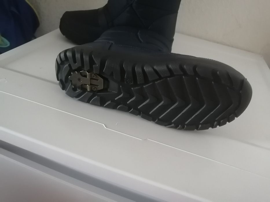 Продам зимние новые