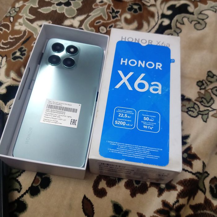 Продам телефон HONOR