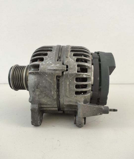 Alternator 1.9 tdi  038903023L Seat Leon prima generatie 1M seria