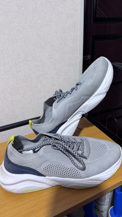 Кроссовки унисекс, 36 размер