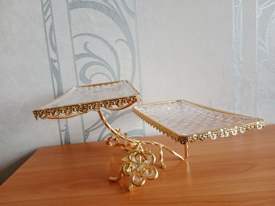 Продам фруктовницу