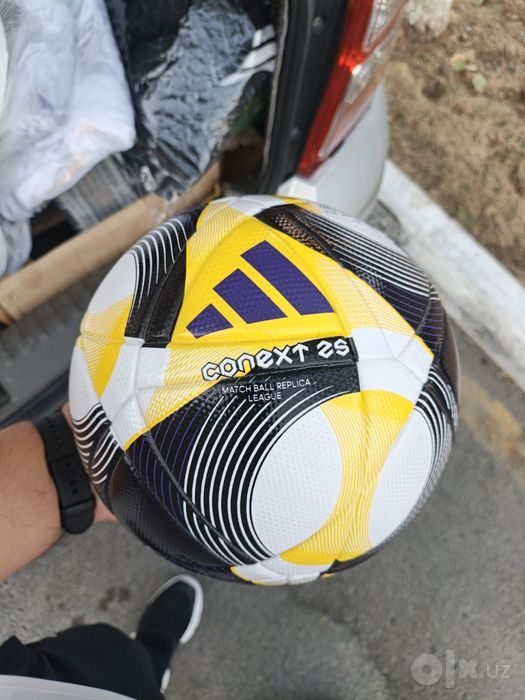 Adidas orginal toʻp