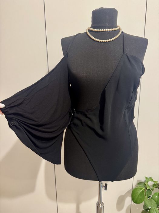 Body negru asimetric bretele subtiri din vascoza Zara marimea XS